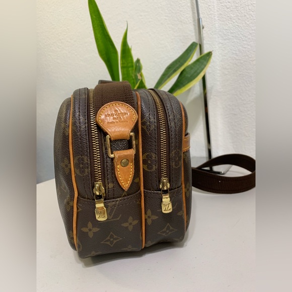 💕👜LOUIS VUITTON Reporter PM Crossbody Shoulder Bag Monogram Leather - Picture 7 of 16